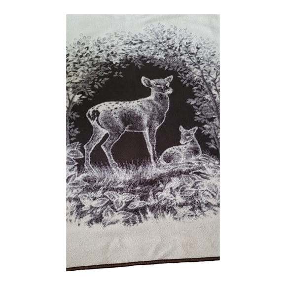 VINTAGE SAN MARCOS BLANKET 55" WIDE X 67" TALL - Picture 7 of 8